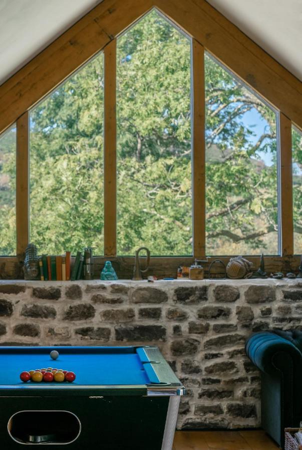 Red Kite Barn - Charming Boutique Barn Conversion Newbridge on Wye Eksteriør billede
